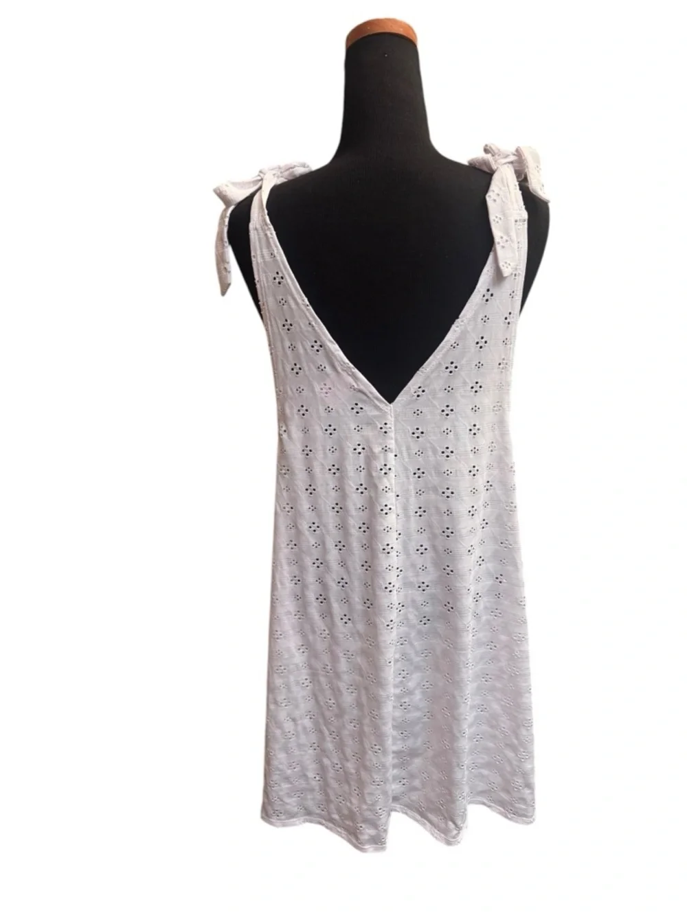 Xhilaration darling eyelet